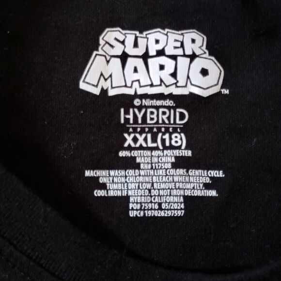 Super Mario Boo Black T-Shirt - Picture 3 of 4
